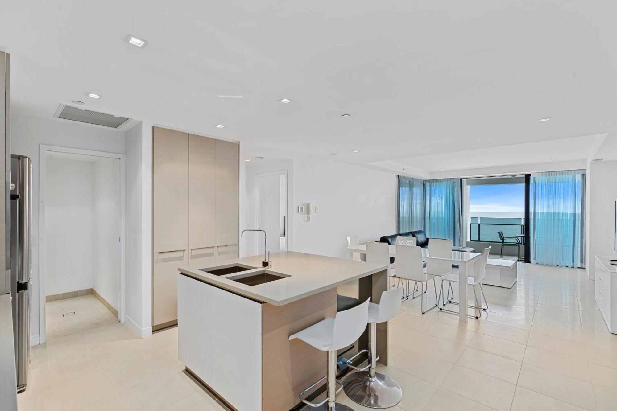 Apartment Soul On The Esplanade - Hr Surfers Paradise *